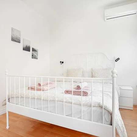 Daire Magnificent View Great Location *